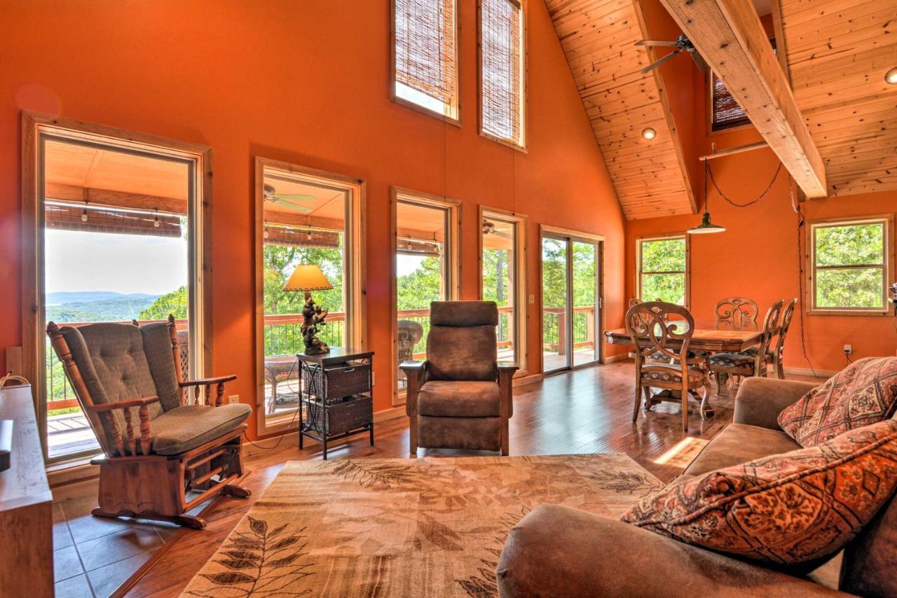 Spacious Log Cabin With Fire Pit And Game Room! 尤里卡斯普林斯 外观 照片