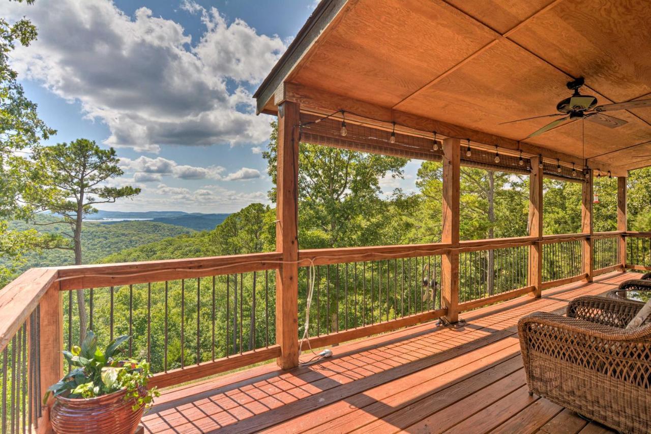 Spacious Log Cabin With Fire Pit And Game Room! 尤里卡斯普林斯 外观 照片